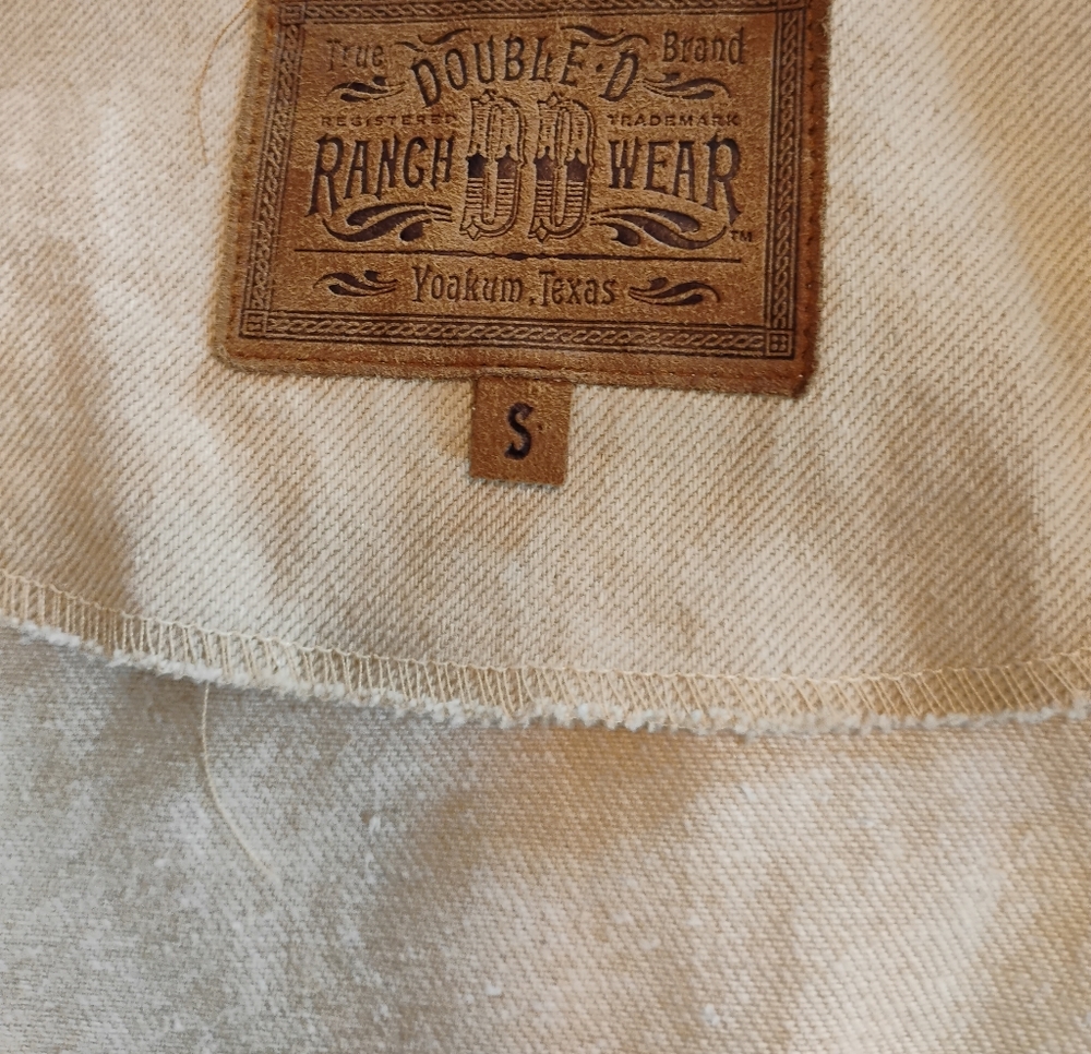 Double D Ranch Jacket - Picture 2 of 6